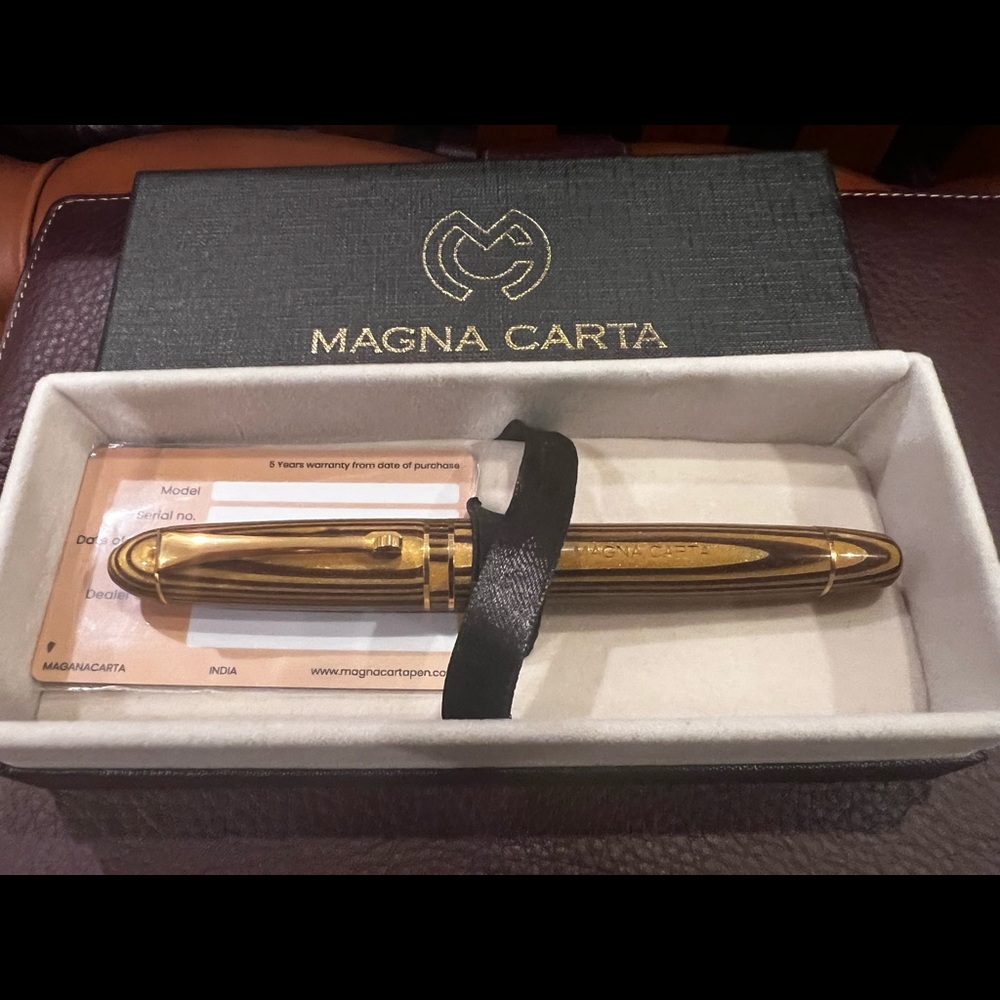 NEW Magna Carta FP Libertatum Brown/Gold BIG#8 nib